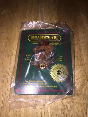Boyds Bears Bearwear Pin STANLEY The Stick Handler NEW