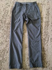 Under Armour Gray 30/32 Pants B24