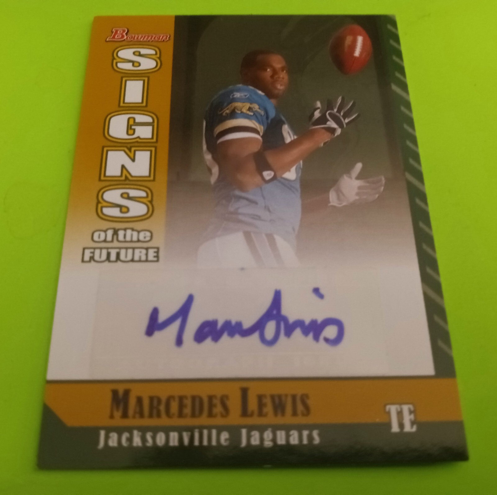 Marcedes Lewis Bowman Signs of the Future #SFML Gold