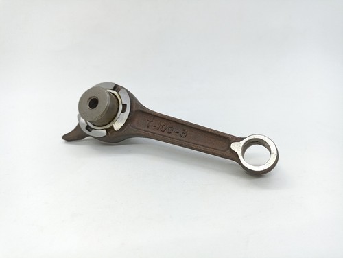 Connecting Rod HONDA C100 CA100 C102 C105 C105T C110 CA110 CZ100 C100T NOS - Picture 2 of 7