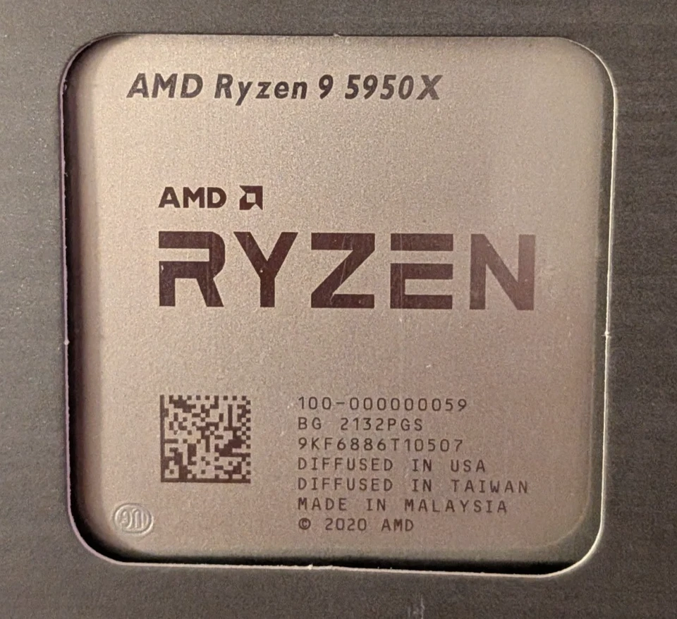 Procesador de escritorio AMD Ryzen 9 5950X (4,9 GHz, 16 núcleos, zócalo AM4) Foto 2 de 4