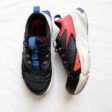 Under Armour Youth Athletic Shoes 1Y Black/Red Mesh Upper Rubber Sole