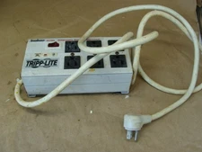 TRIPPLITE ISOBAR ULTRA DIAGNOSTIC VOLTAGE SURGE SUPPRESSOR ISOBAR6ULTRA