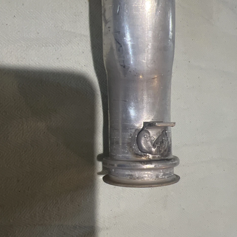 Saab 9-3 SS (9440) B207 Coolant Pump To Thermostat Housing Tube 90490640 - Image 3 of 4