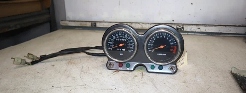 SPEEDOMETER (MILE/KILO)