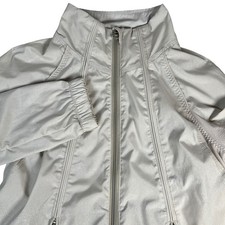 Lululemon Athletica Womens 4 Travel to Track Jacket Silver Metallic Zip Up