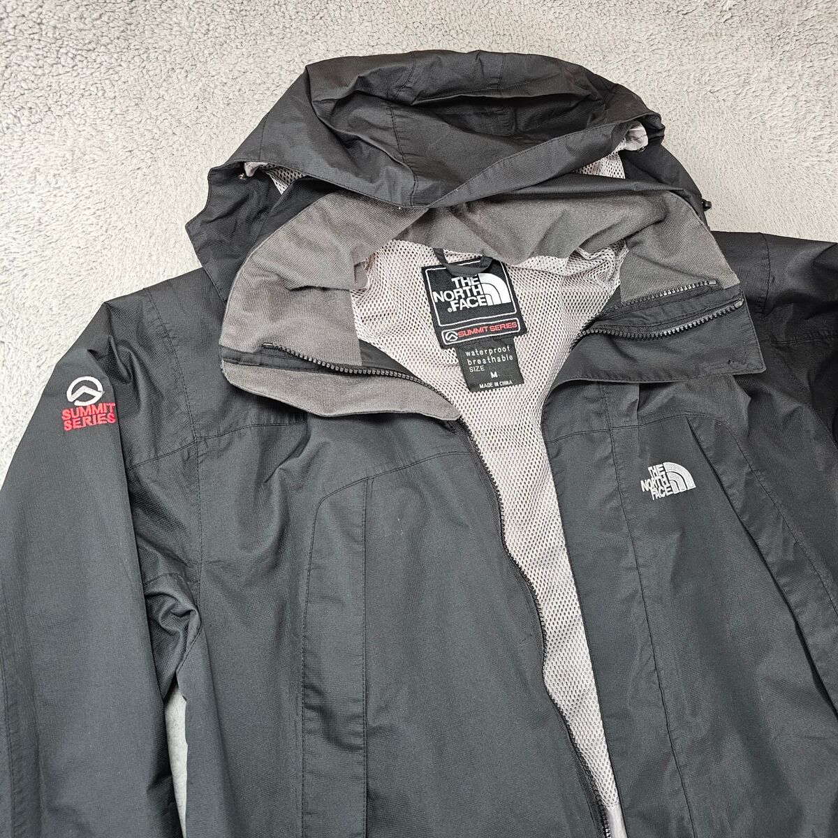 Vintage The North Face Summit Series Jacket Medium Black Vintage The North Face Summit Series Jacket Medium Black