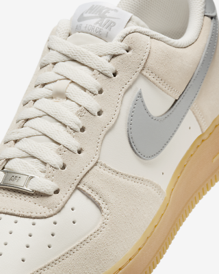 Nike Air Force 1 Low '07 LV8 