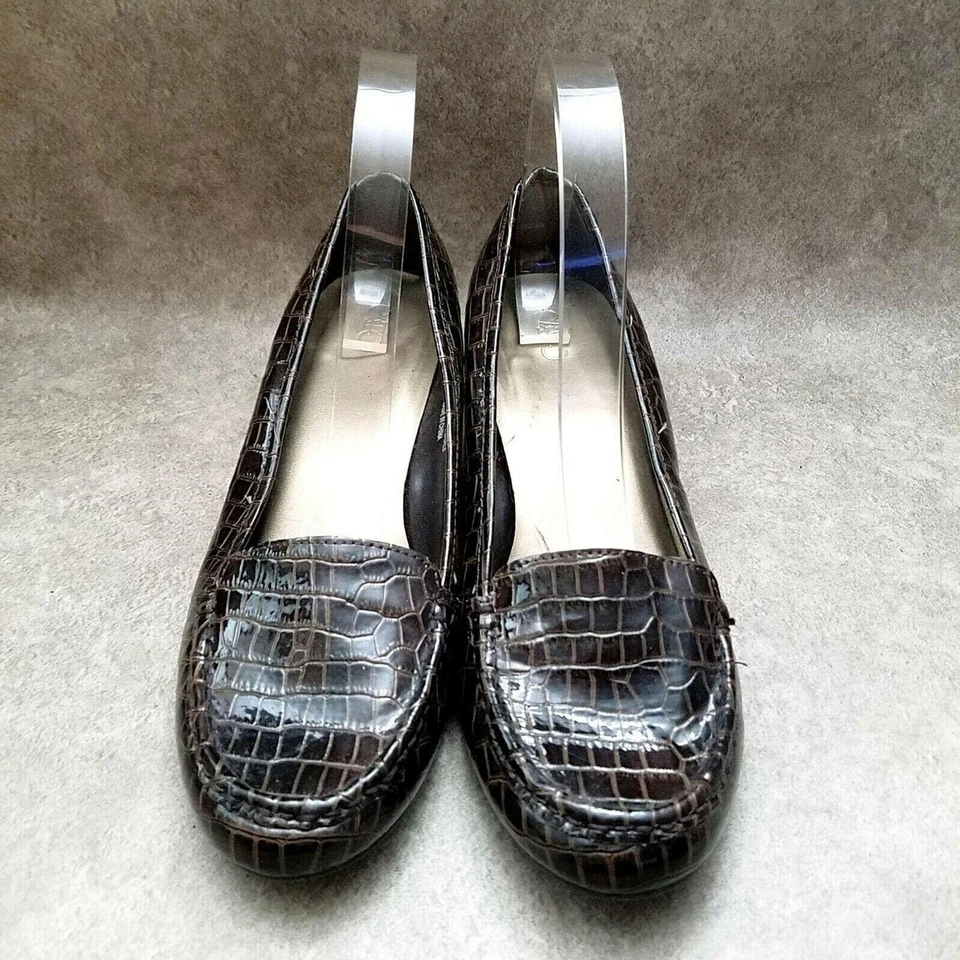 Cato 女式 5002 10 码棕色一脚蹬鳄鱼纹 2 英寸高跟鞋高跟鞋 — 第 2/4 张图片