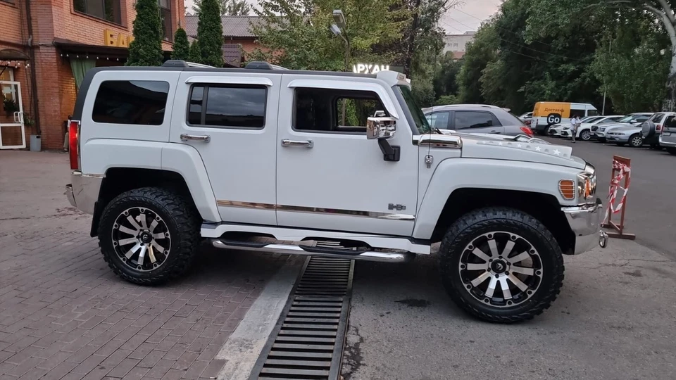 Faldas laterales para Hummer H3 Foto 2 de 4