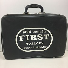 Maleta de viaje publicidad vintage PRIMEROS SASTRES Korat TAILANDIA
