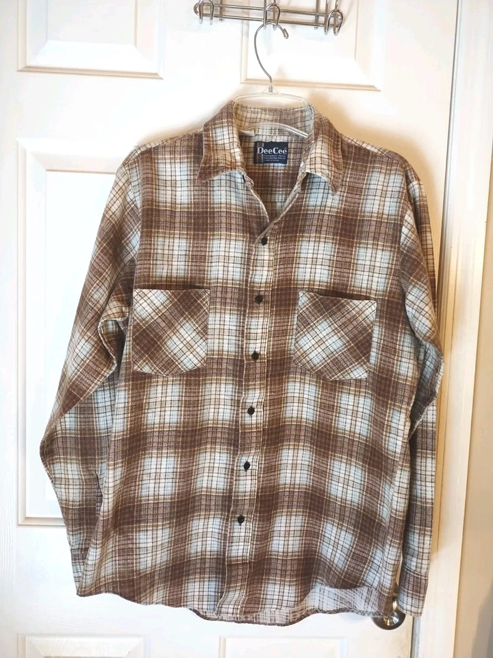 Camisa De Colección Años 70 DeeCee Franela Vestido Cola 15-M-15 1/2 Manga Larga Hecha en EE. UU. Foto 3 de 4