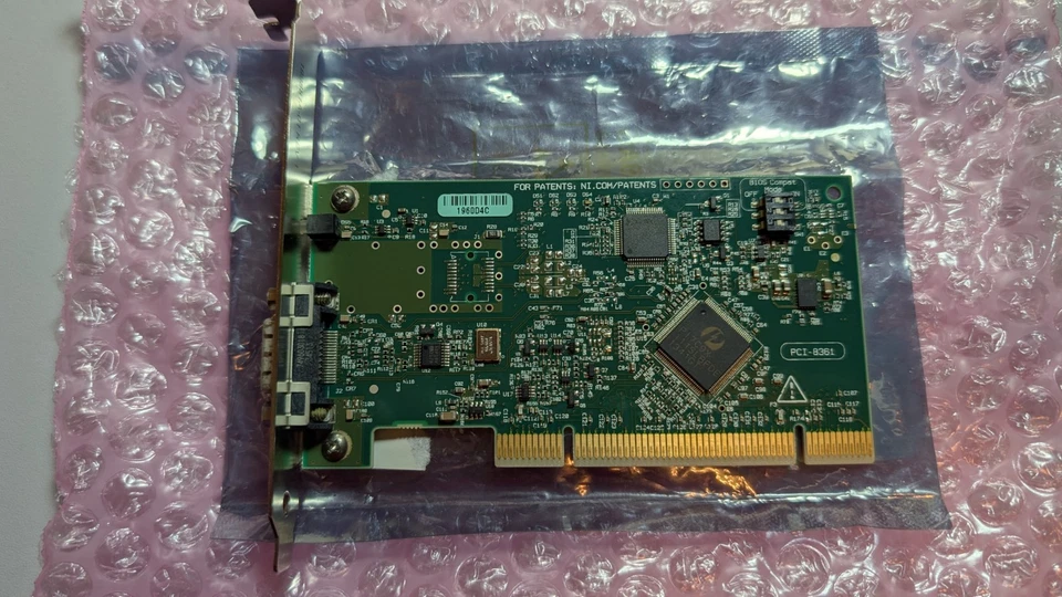 National Instruments PCI-8361 MXI Express PXI Fernbedienung Karte. - Bild 1 von 4