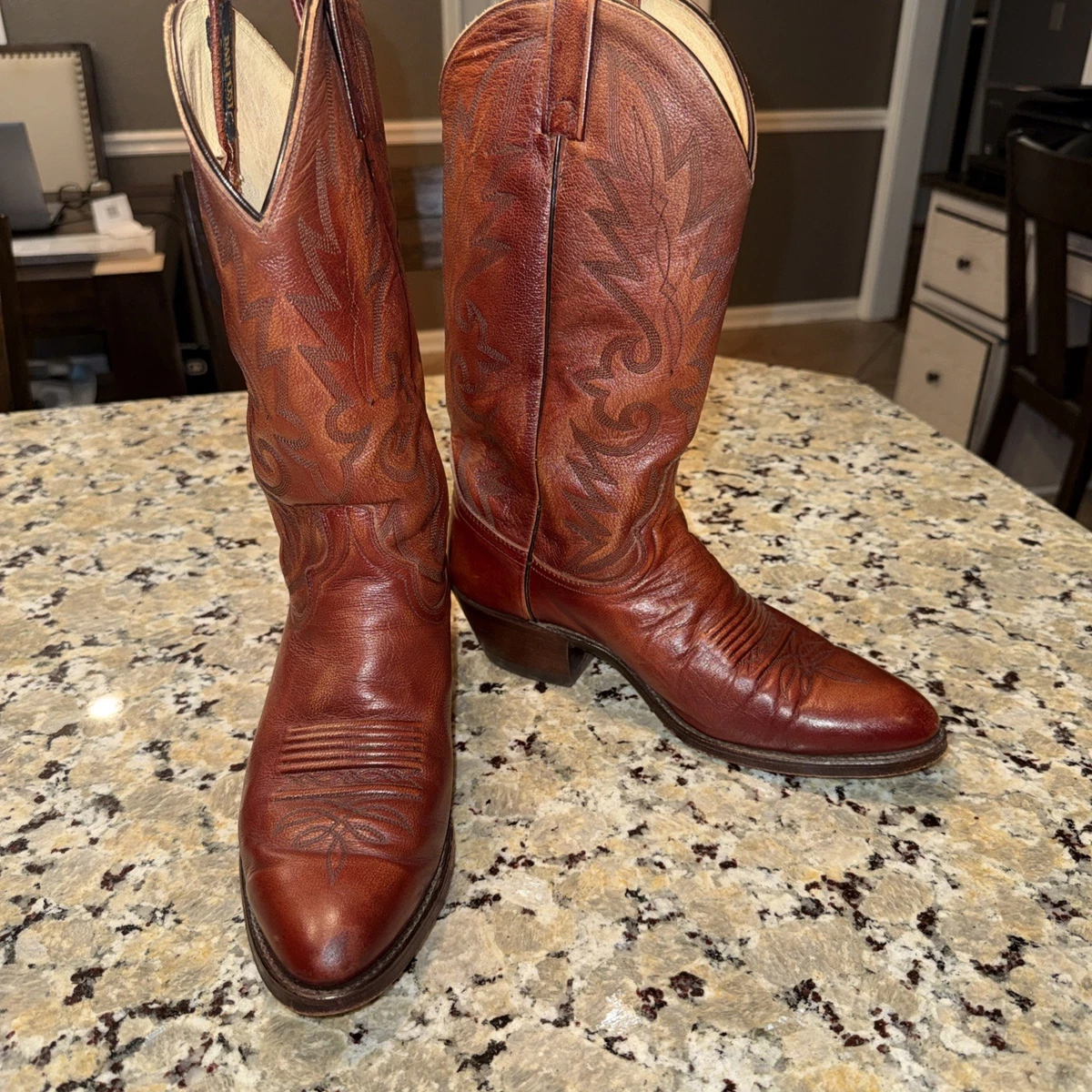 Vintage Dan Post brown leather Western Cowboy boots 226702 men\'s size 7.5 Dan Post Men Rust Cottonwood Western Cowboy Boot | JW Stores main image 2