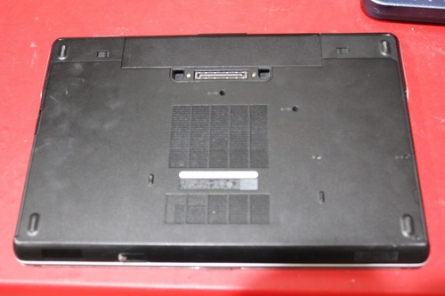 Dell Latitude E6540 Core i5-4310M 2.70 GHz 4GB RAM 480GB SSD Win 10 Pro - Picture 3 of 5