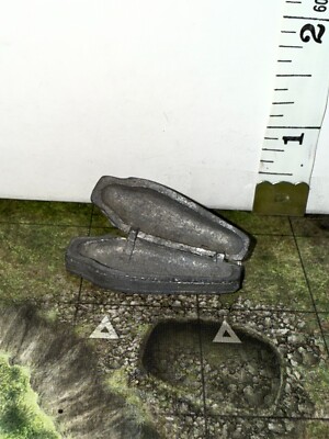 Dungeons and Dragons Metal Open Coffin (D)