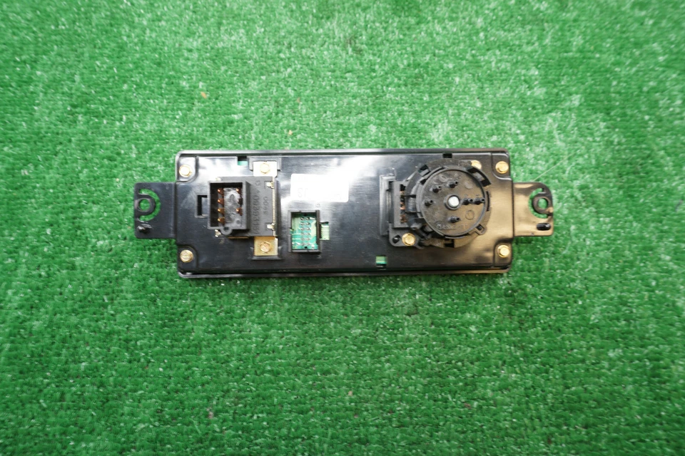 2000 2001 2002 2003 2004 2005 Buick Century control de CA fabricante de equipos originales Foto 3 de 4