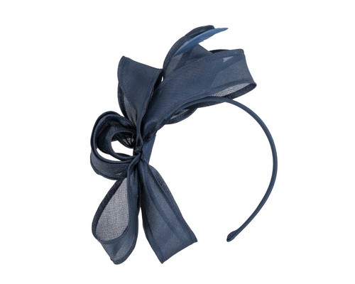 Navy spring racing organza fascinator by Max Alexander. RRP: $99.95 AU Seller - Picture 2 of 5