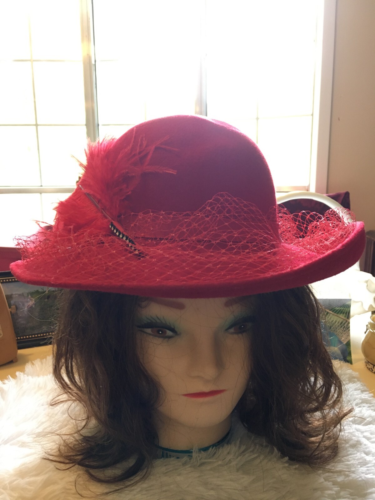 Red Hat for Red Hat Society? Vintage Michael Howard… Gem
