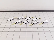 8x White AIRCRAFT TUGS/TRACTORS + TOW BARS Airport GSE Models 1:400 Diorama