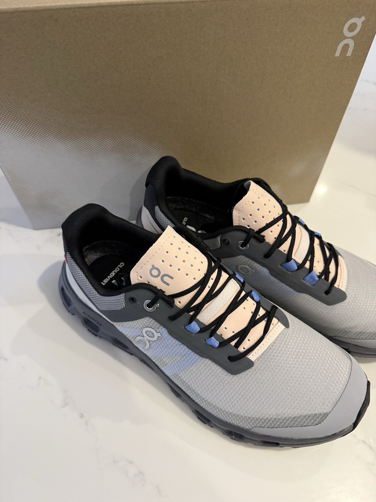 ON RUNNING Womens CloudVista Trainers Shoes (Alloy/Black) UK 7.5 BNIB RRP £140