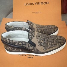 Louis Vuitton Mens Leather Slip-On Shoes Geom...
