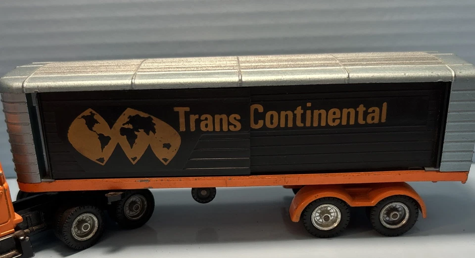 Vintage Corgi MAJOR No. 1100 MACK TRUCK W/ TRANS CONTINENTAL TRAILER G411 - Image 3 of 4