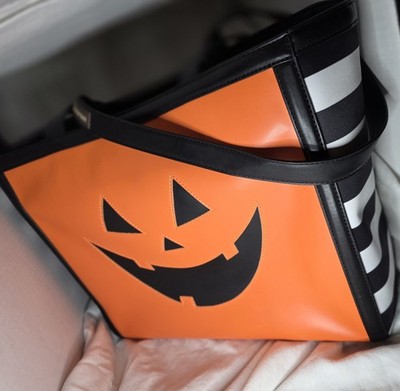 UNIQUE & RARE FIND-Hot Chocolate Design Large Tote ''Halloween'' 
