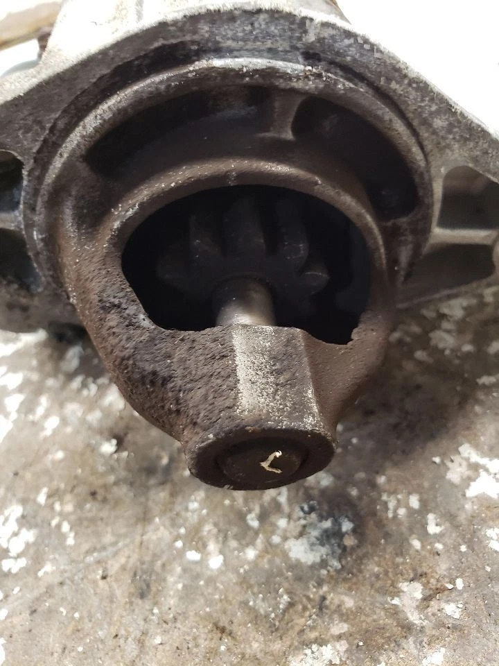 Motor de arranque Hatchback 1.6kw compatível com 06-19 YARIS 1367089 - Imagem 2 de 4