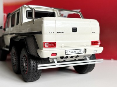 GT Spirit Mercedes G63 AMG 6x6 – 1/18, Résine Blanche, édition Limitée