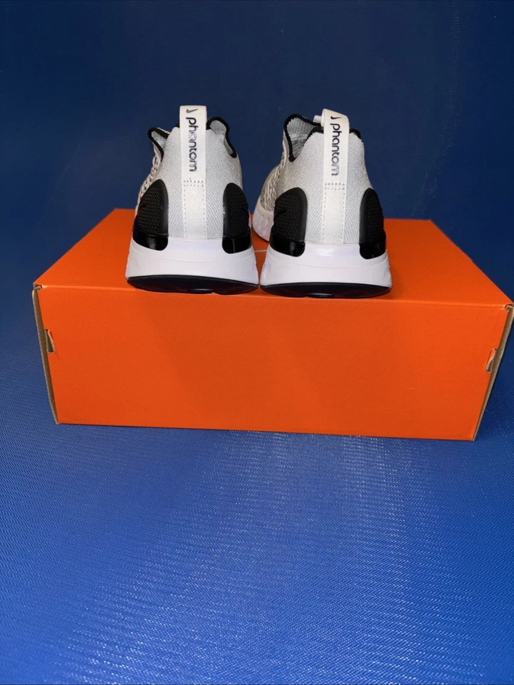 Nike React Phantom Run FK Flyknit 2 Oreo White Black CJ0277-100 Men's Size 8.5 - Image 4 of 4