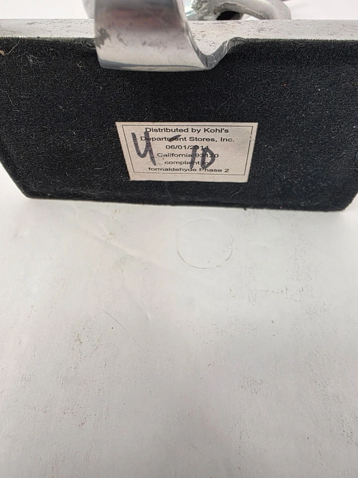 "Soporte para colgar medias de Navidad de reno de metal plateado 8 1/2"" X 5 3/4""" Foto 3 de 3