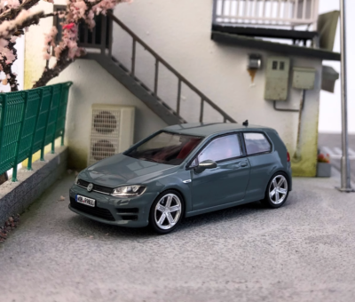 Zoom 1:64 Grey VW Golf 7R VII GTI Coupe Sport Model Diecast Metal
