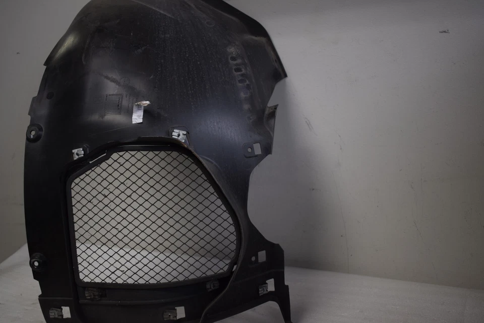 Guardabarros delantero derecho Porsche Boxster 2016 forro de fábrica OEM Foto 3 de 4