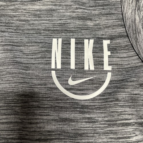 Nike Dri-Fit Boy's Youth Large Short Sleeve Hooded Black Gray Sweatshirt - Picture 5 of 9