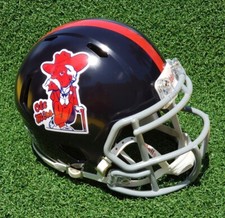 MINICASCO DE FÚTBOL MISSISSIPPI OLE Miss REBELS COL REB 1973-79 TRIBUTO
