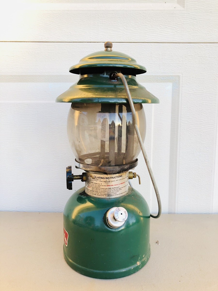 希少品　Coleman 81 Vintage Coleman Green Single Mantle Lantern Model 200A700 2