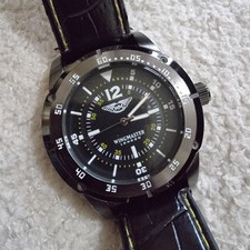 Wingmaster London Men's Wristwatch - New Battery Installed 