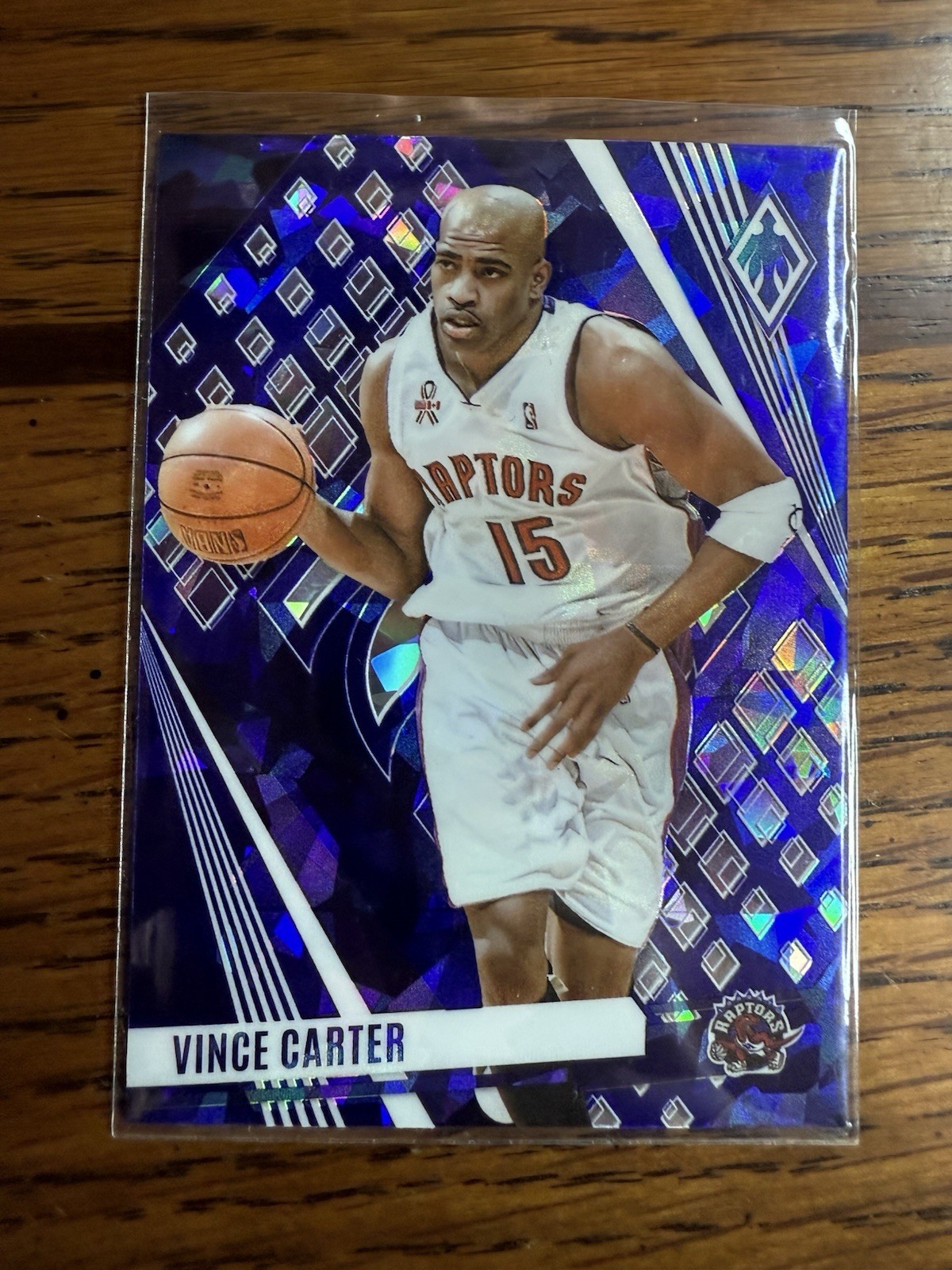 2023-24 Panini Phoenix Blue Ice #222 Vince Carter - Toronto Raptors