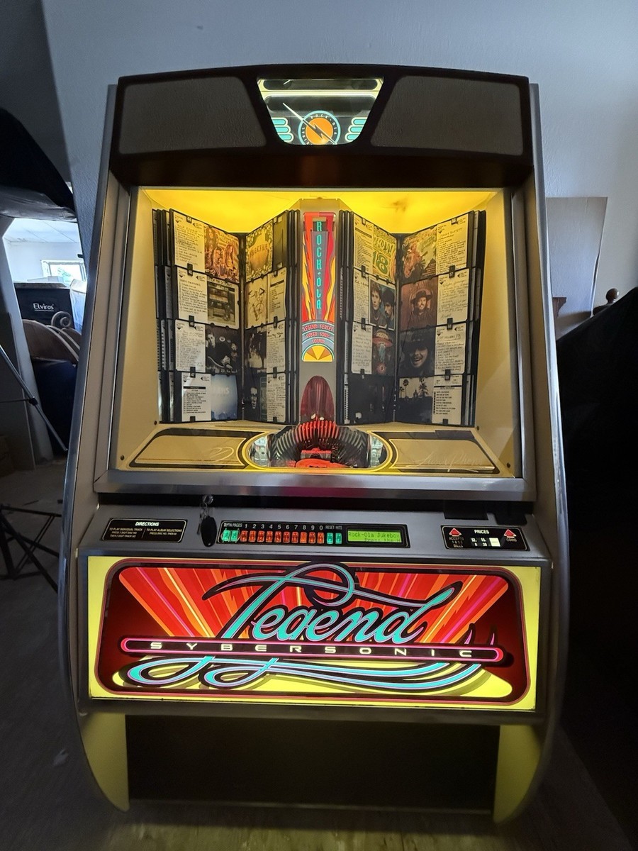 Rock-Ola 7000 Legend Syber Sonic CD Jukebox 100 CD's - Works Great