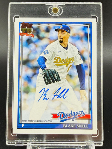 Blake Snell #91A-BSN 2026 Topps 1991 Autograph card