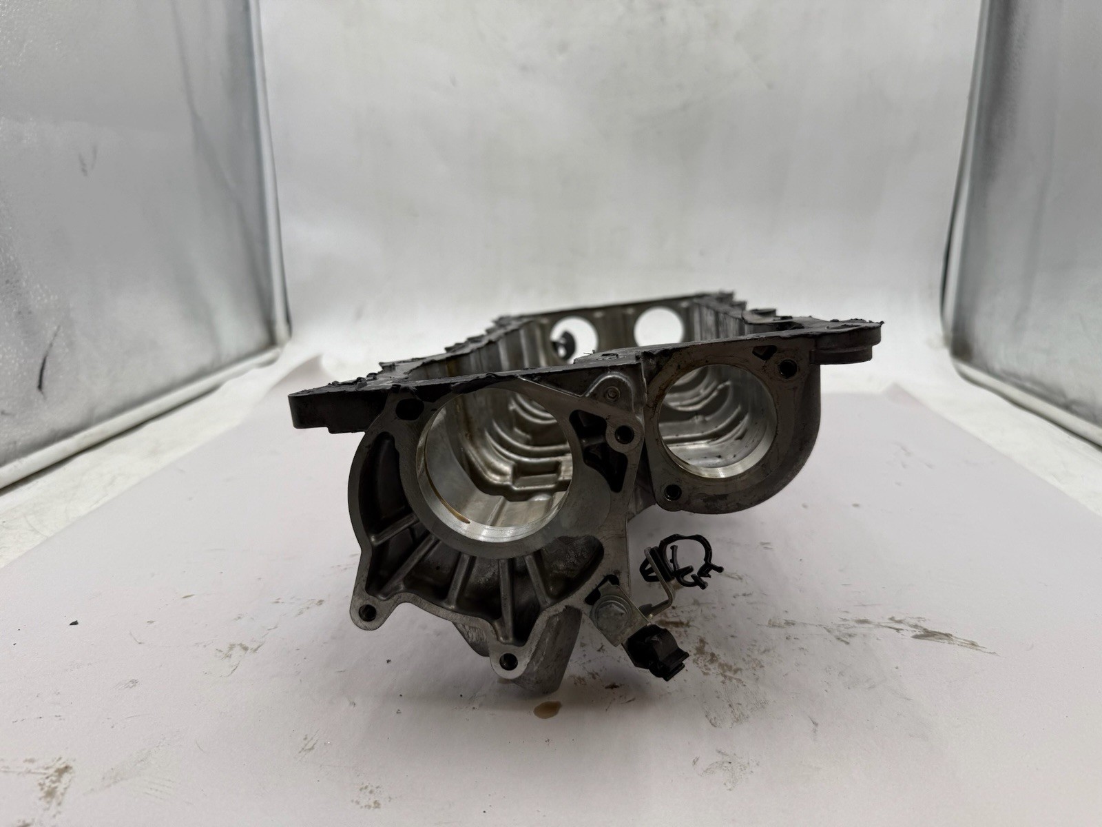 2014-2022 Maserati Ghibli Levante 3.0 V6 ENGINE RIGHT CYLINDER HEAD VALVE COVER