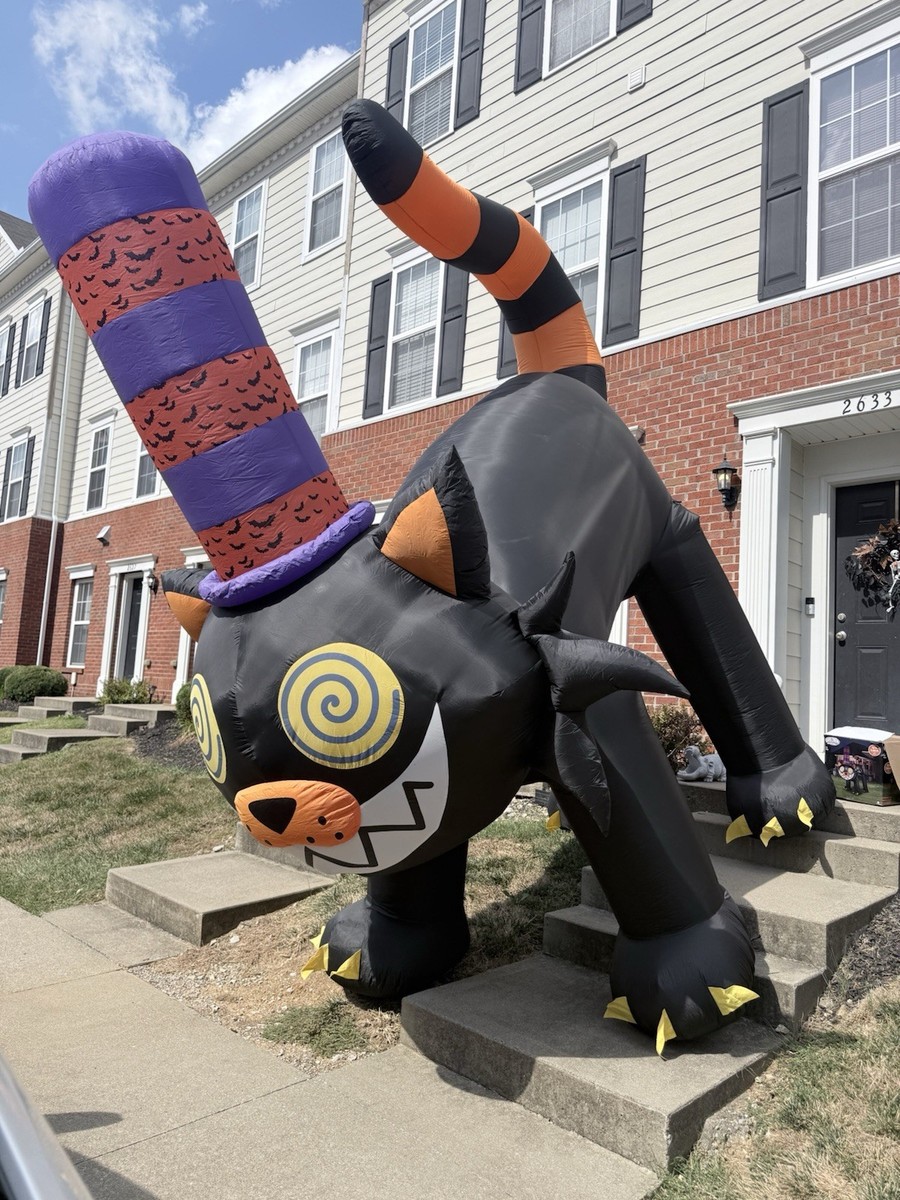 Home Accents Gemmy 12ft Inflatable Halloween Scary Black Cat