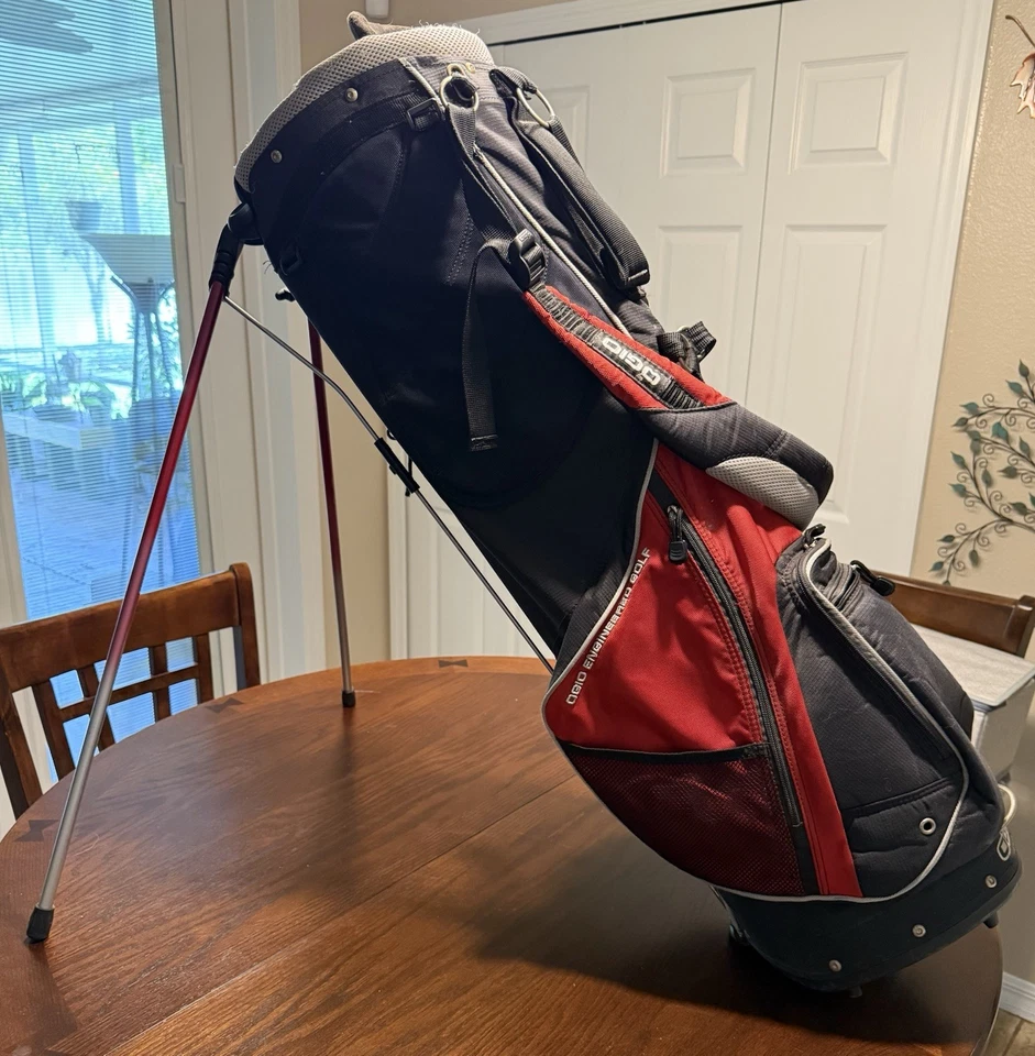Bolsa de golf OGIO Vaporlite Woodside Stand divisores de 8 vías, rojo/negro, cremalleras todo funciona Foto 4 de 4