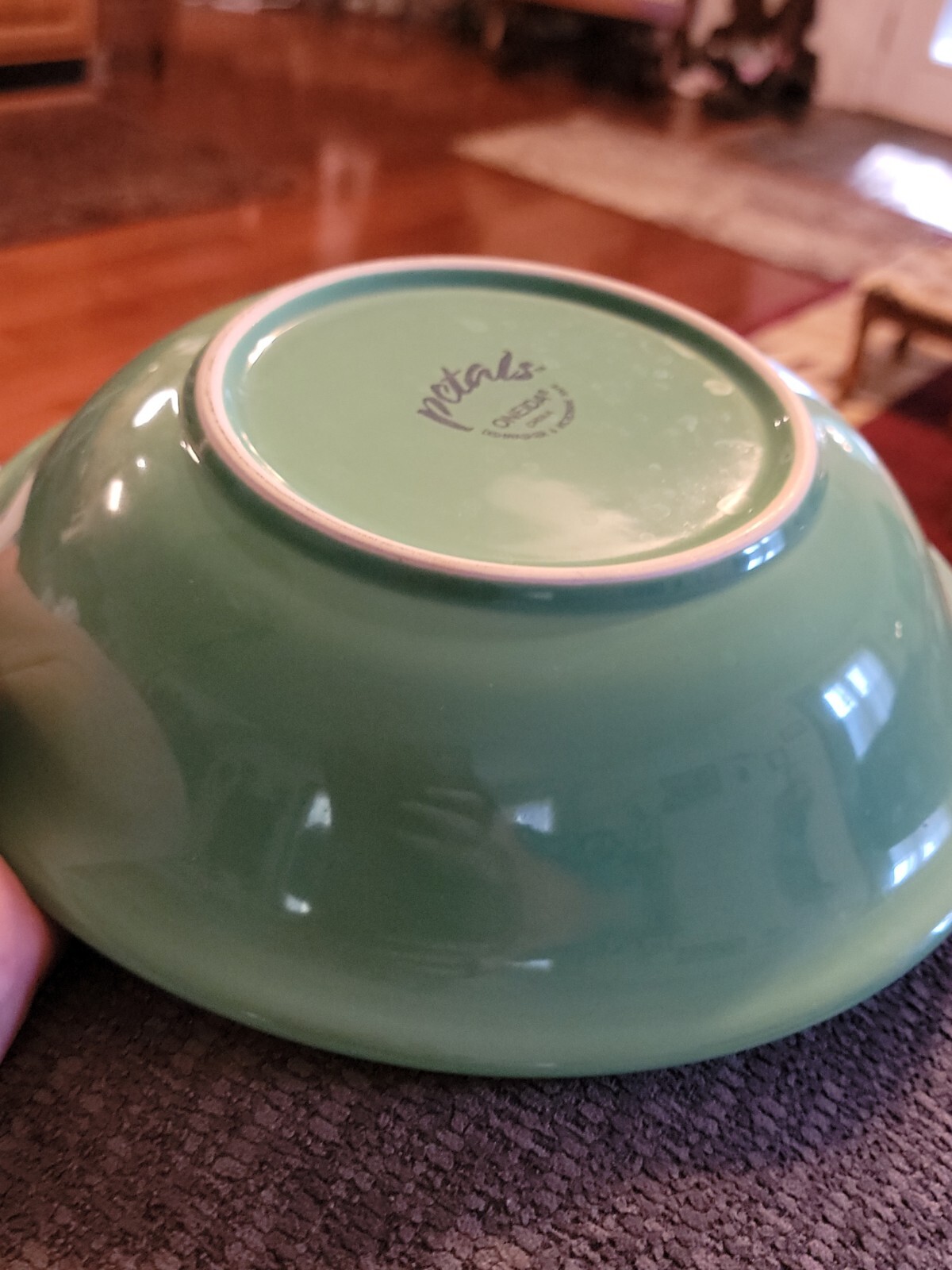 Oneida Petals Serving Bowl Sea Foam Green 9.75" Ceramic Daisy