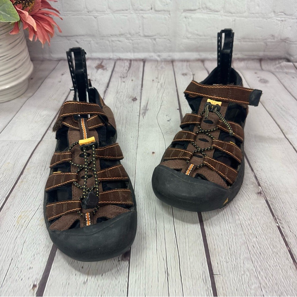 Sandali outdoor Keen marroni multicolore impermeabili gorpcore escursionismo uomo taglia 7