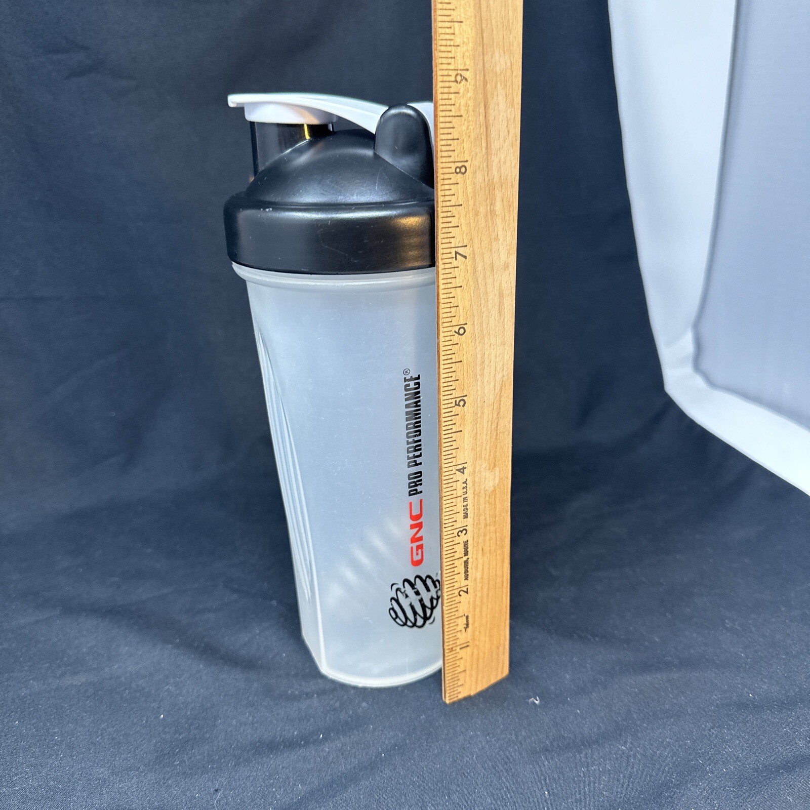 SHAKER/MIXER WISK-BLENDER BOTTLE-PROTEIN SHAKES-CLEAR-BPA FREE-GNC, EXC