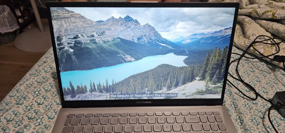 ASUS VIVOBOOK 15.6 FHD X512F - Image 2 of 4