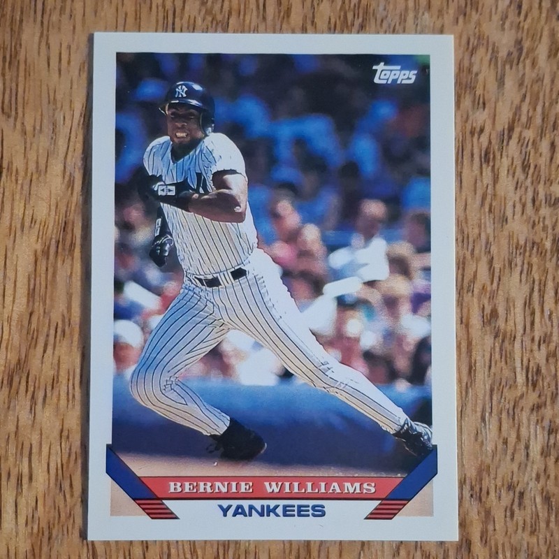 Topps 1993 Bernie Williams #222 New York Yankees MLB Baseball Trading Card