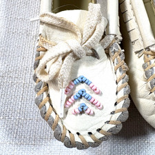 Vintage Baby Leather Moccasins Trimfoot Baby Deer Shoes Size 1W Box 1950s RARE